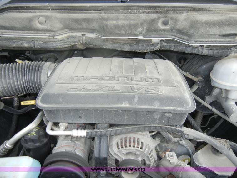 image for item D4402 2007 Dodge Ram 1500 Quad Cab pickup truck