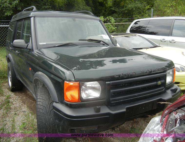image for item D4403 1999 Land Rover Discovery Series II SUV