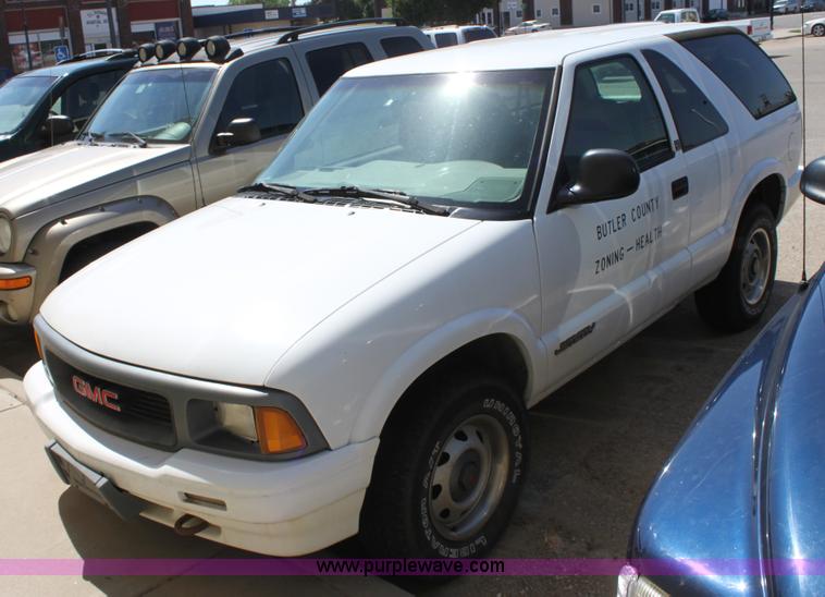 image for item D5123 1997 GMC Jimmy SL SUV