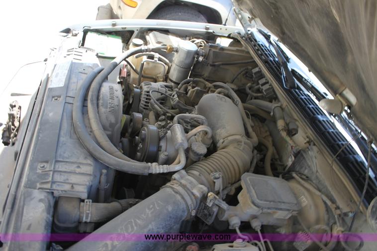 image for item D5123 1997 GMC Jimmy SL SUV