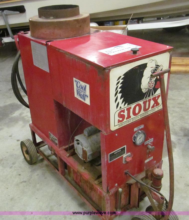 Sioux 150 diesel or kerosene fired steam cleaner in MO Item