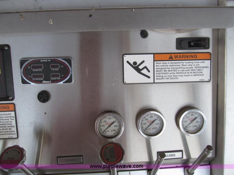 image for item F4526 2006 Hale pump with controls