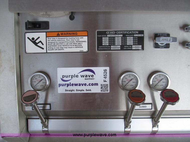 image for item F4526 2006 Hale pump with controls