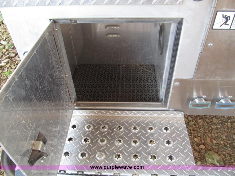 image for item F4526 2006 Hale pump with controls