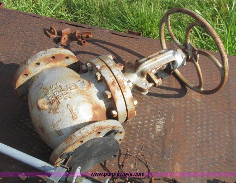 image for item F4527 (2) 1995 Alloy Valve Company 6" seat valves