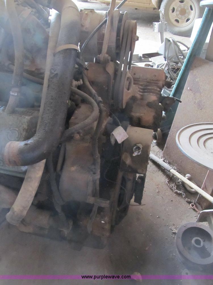 image for item K9326 Detroit 6V92 turbo diesel engine