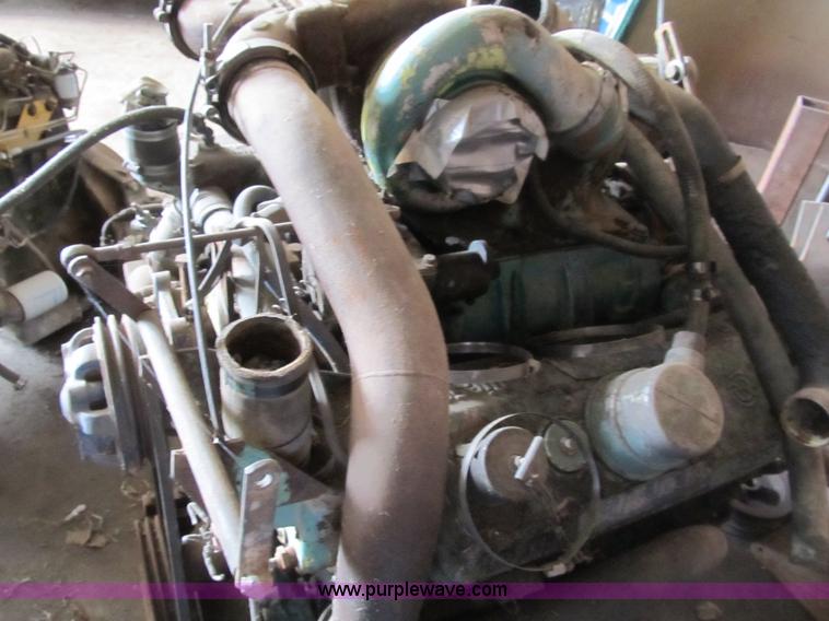 image for item K9326 Detroit 6V92 turbo diesel engine