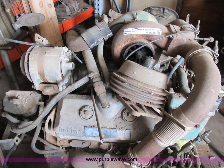image for item K9326 Detroit 6V92 turbo diesel engine