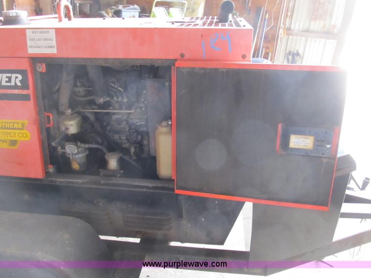 image for item K9331 Multiquip 300 amp portable welder/generator