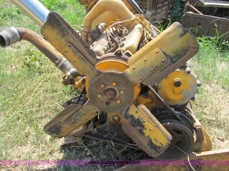 image for item K9332 International DT466 diesel engine