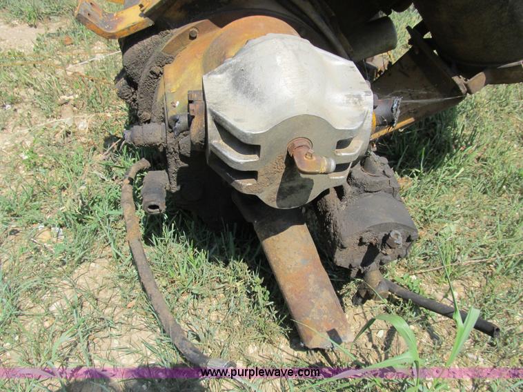 image for item K9332 International DT466 diesel engine