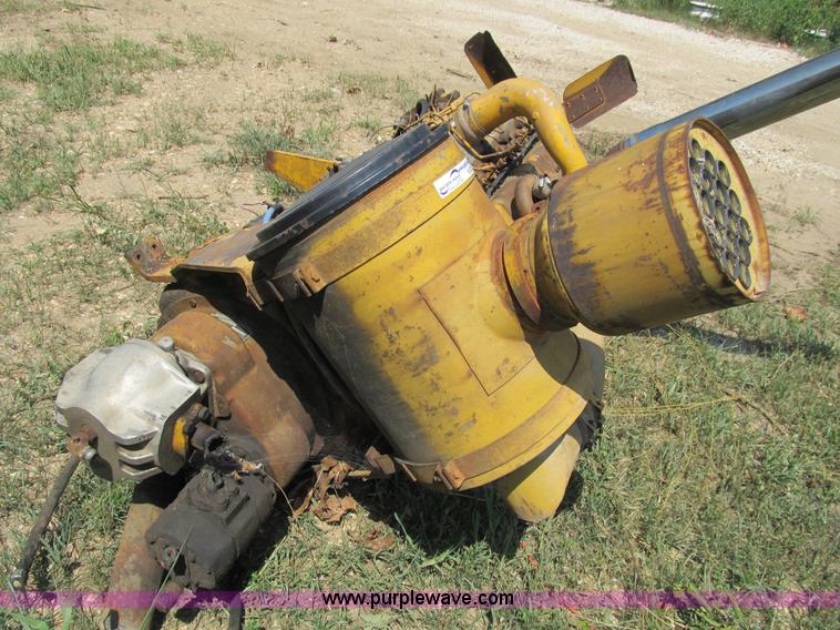 image for item K9332 International DT466 diesel engine