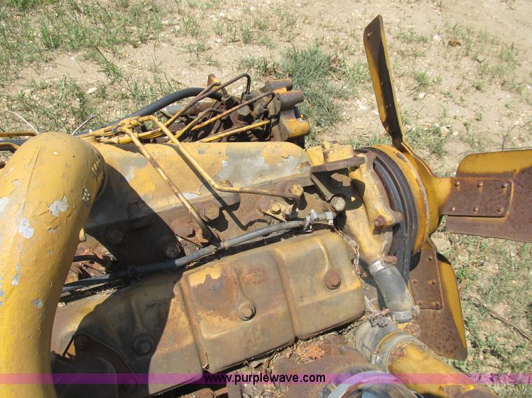 image for item K9332 International DT466 diesel engine