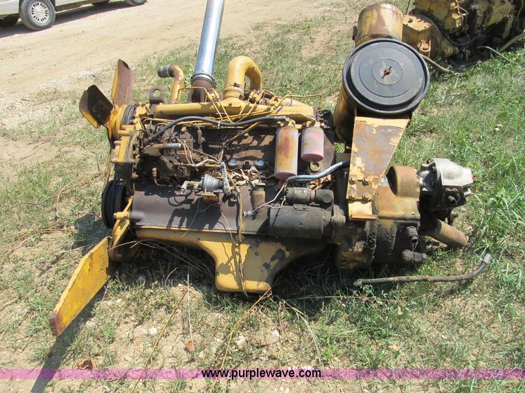 image for item K9332 International DT466 diesel engine