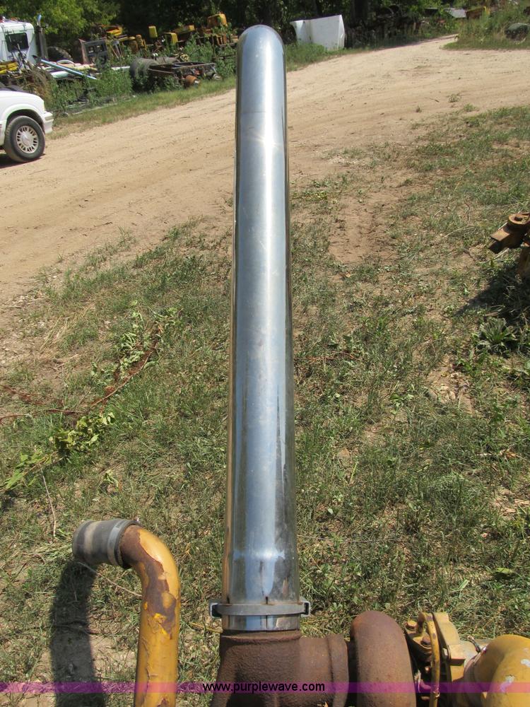 image for item K9332 International DT466 diesel engine