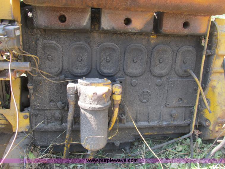 image for item K9333 Detroit 671 diesel engine