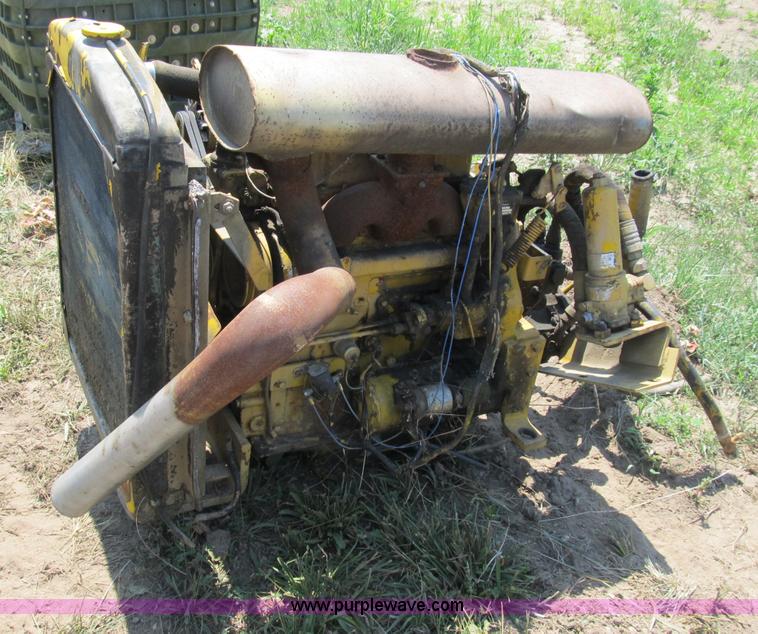 image for item K9334 Detroit 353 diesel engine