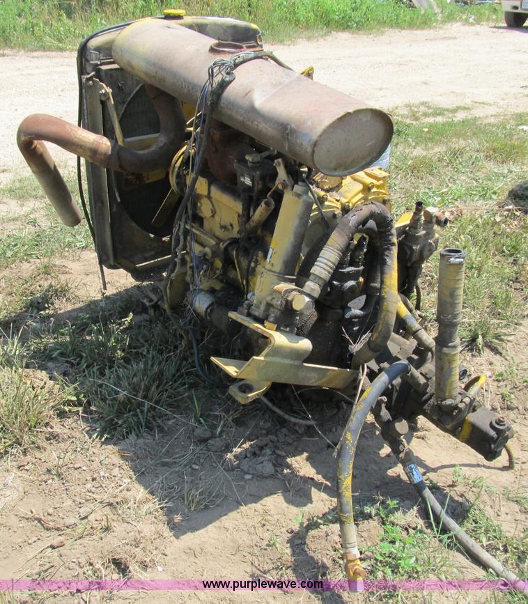 image for item K9334 Detroit 353 diesel engine