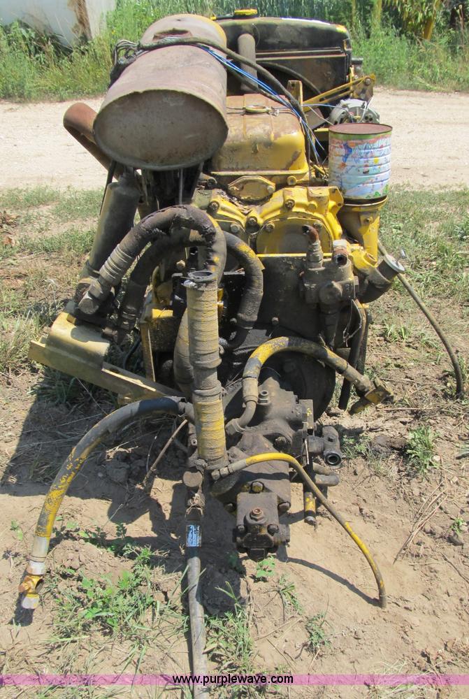 image for item K9334 Detroit 353 diesel engine