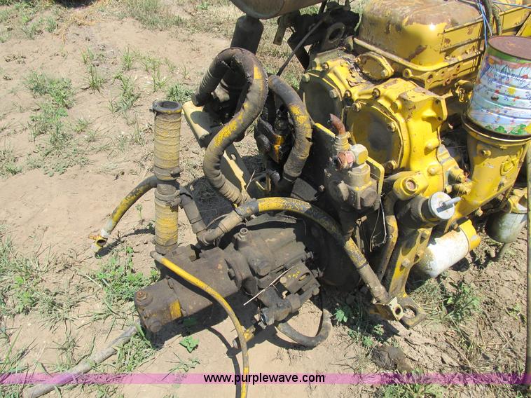 image for item K9334 Detroit 353 diesel engine