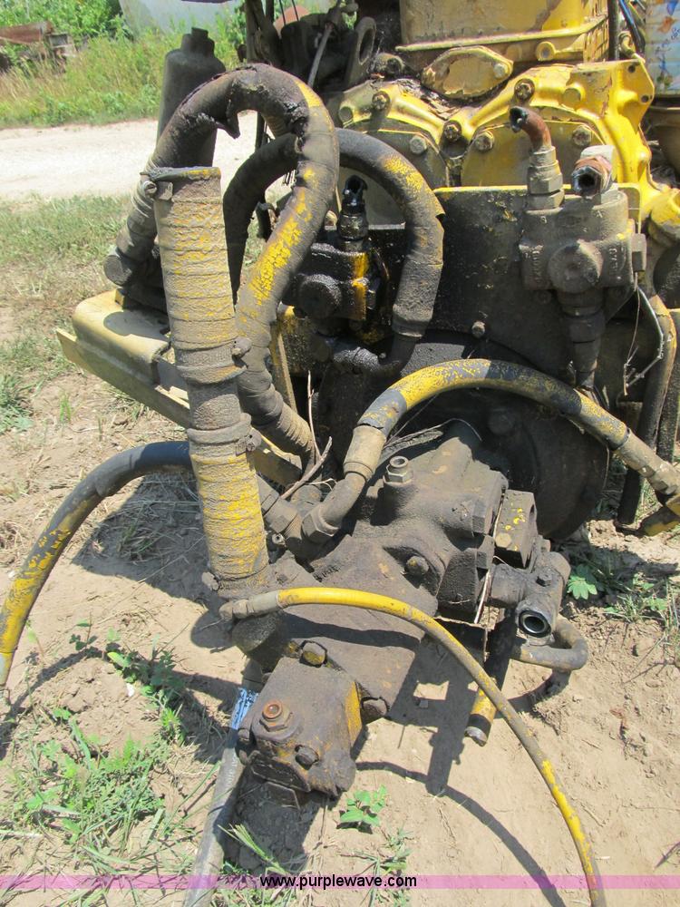 image for item K9334 Detroit 353 diesel engine