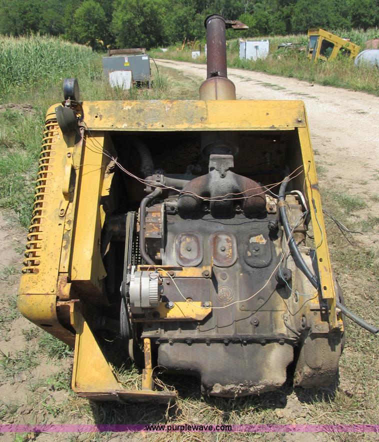 image for item K9335 Detroit 371 diesel engine