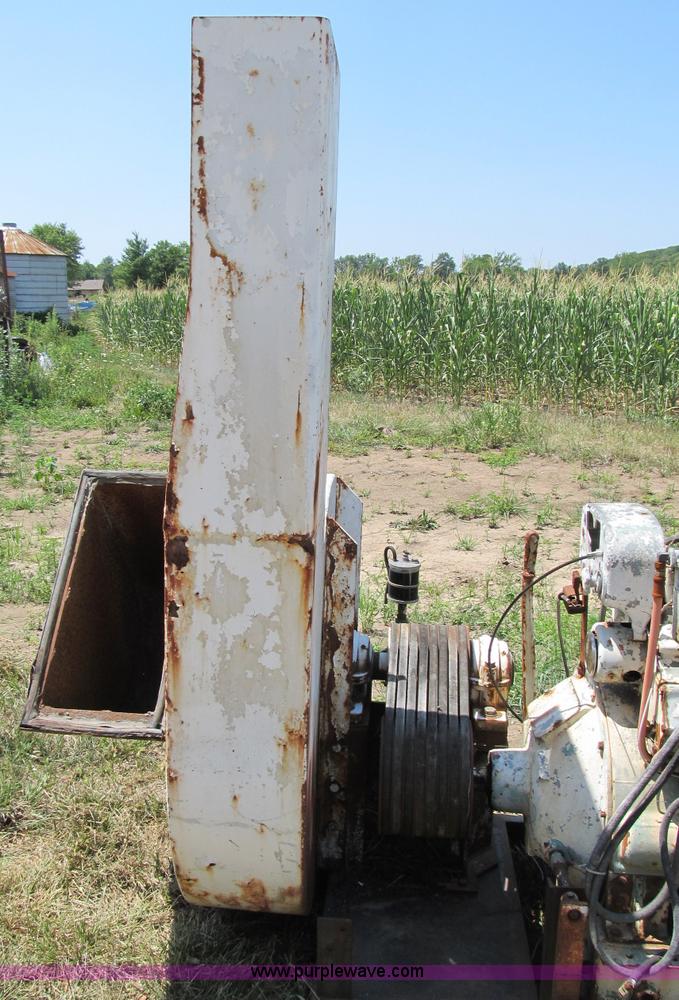 image for item K9336 Detroit 371 diesel engine