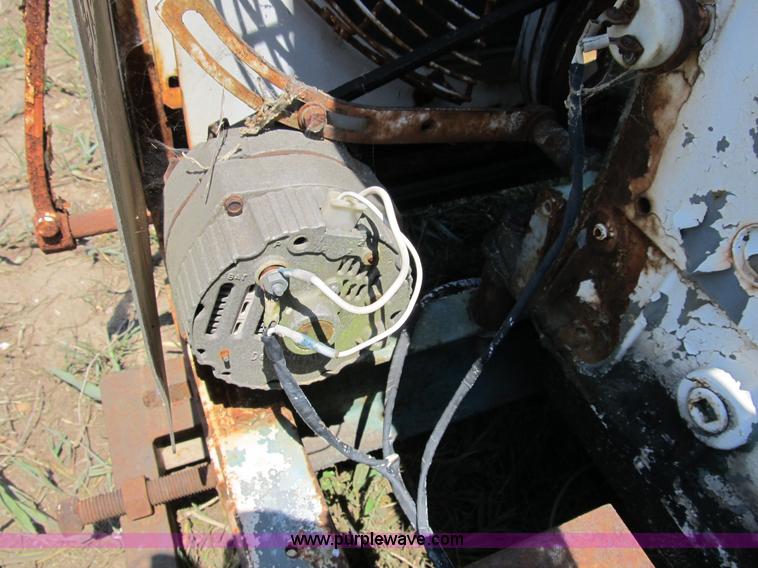 image for item K9336 Detroit 371 diesel engine