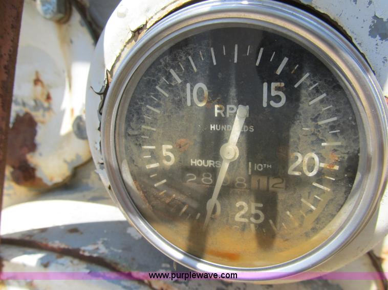 image for item K9336 Detroit 371 diesel engine