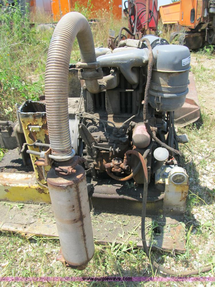 image for item K9338 Deutz two cylinder air cooled diesel engine