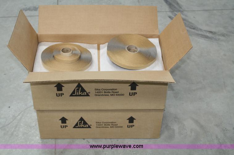 image for item L9473 Building supplies