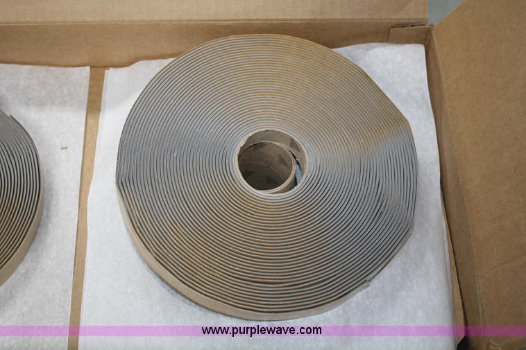 image for item L9473 Building supplies