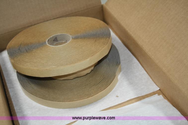 image for item L9473 Building supplies