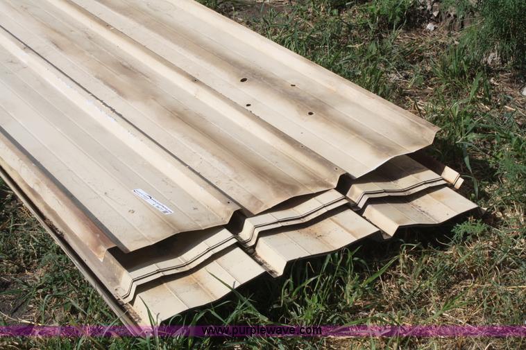 image for item L9477 Metal siding