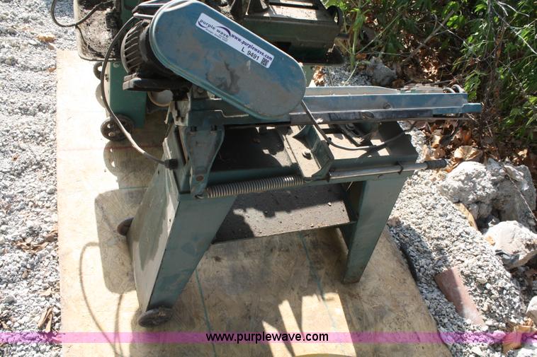 image for item L9491 Clark 4.5" bandsaw