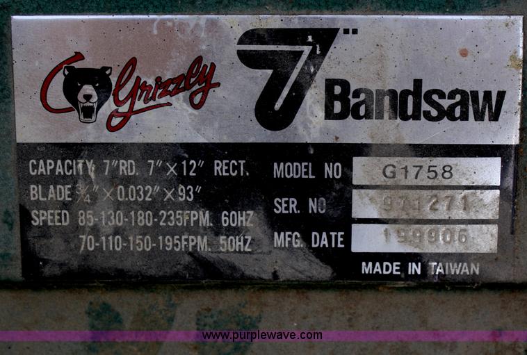 image for item L9492 Grizzley 7" bandsaw