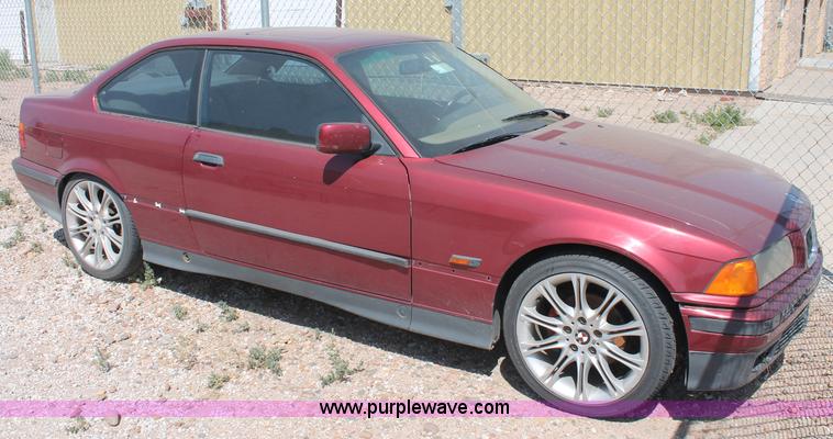 image for item L9947 1995 BMW 318iS