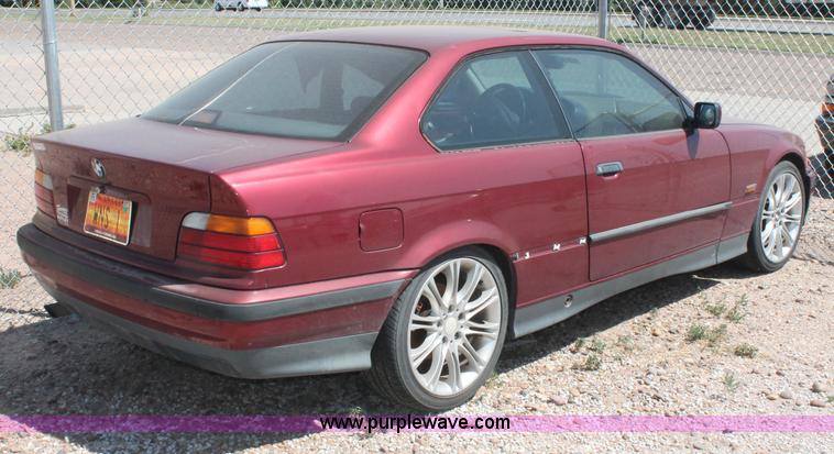image for item L9947 1995 BMW 318iS