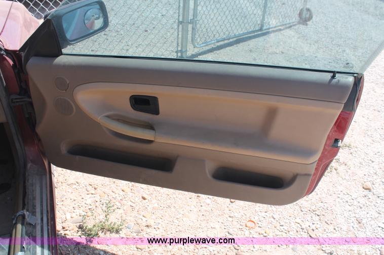 image for item L9947 1995 BMW 318iS
