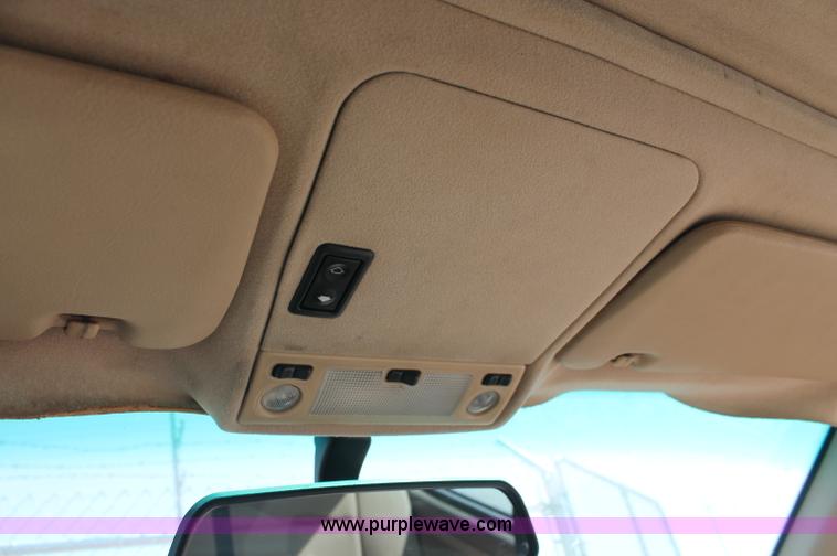 image for item L9947 1995 BMW 318iS