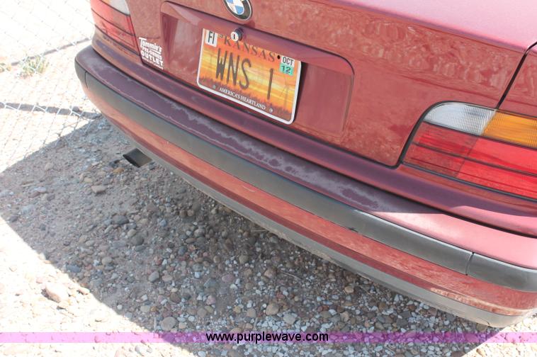 image for item L9947 1995 BMW 318iS