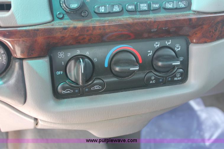 image for item L9948 2000 Chevrolet Impala