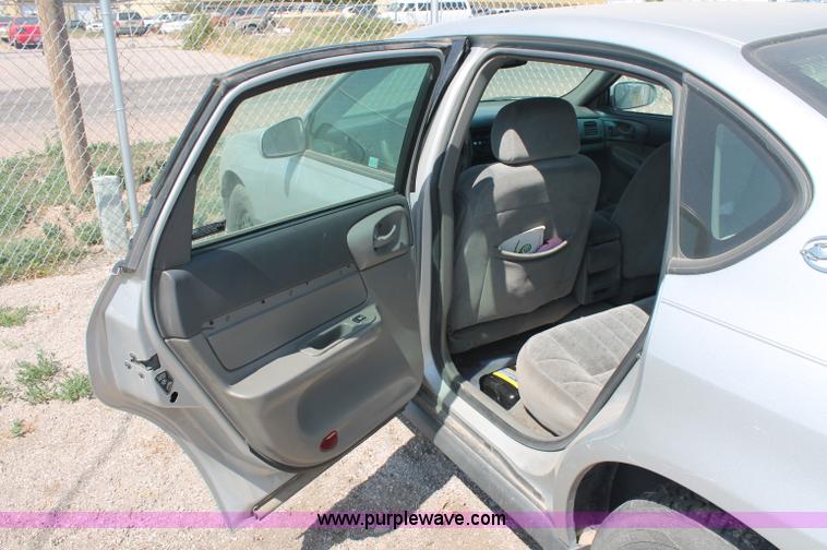 image for item L9948 2000 Chevrolet Impala