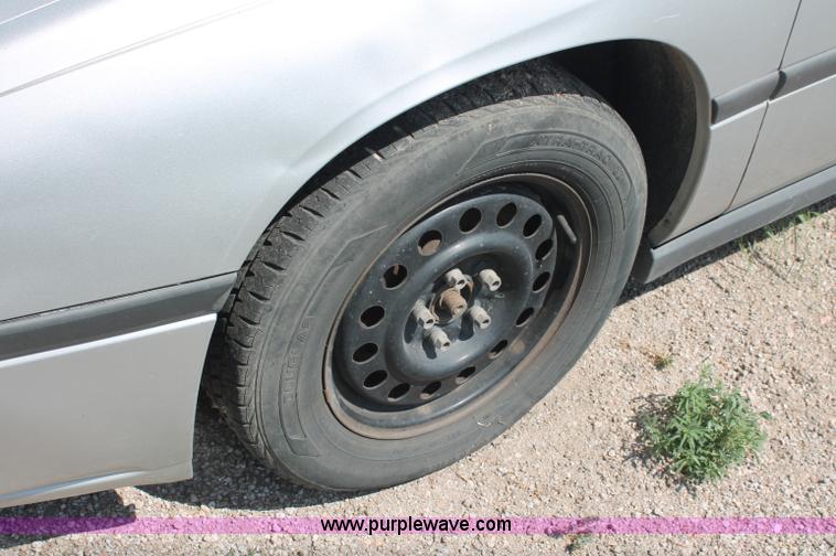 image for item L9948 2000 Chevrolet Impala