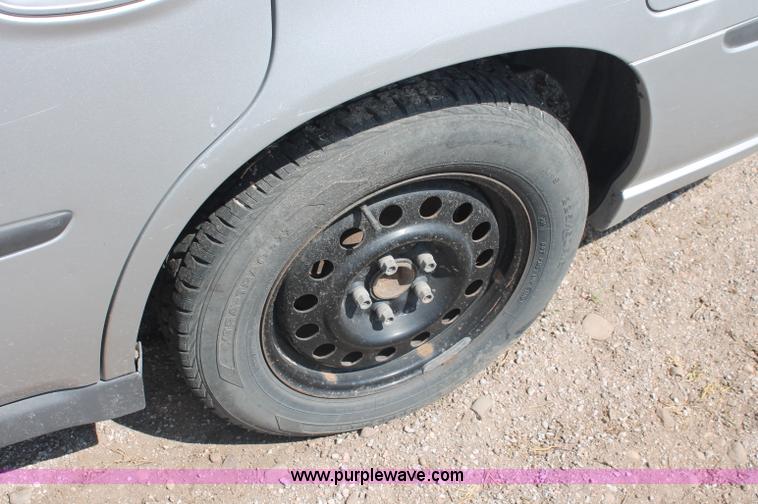 image for item L9948 2000 Chevrolet Impala