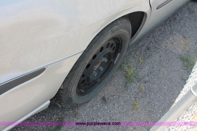 image for item L9948 2000 Chevrolet Impala