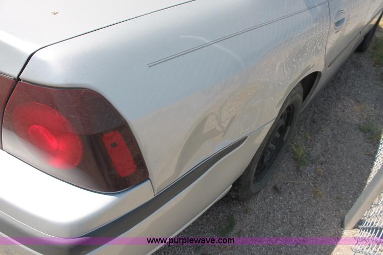 image for item L9948 2000 Chevrolet Impala