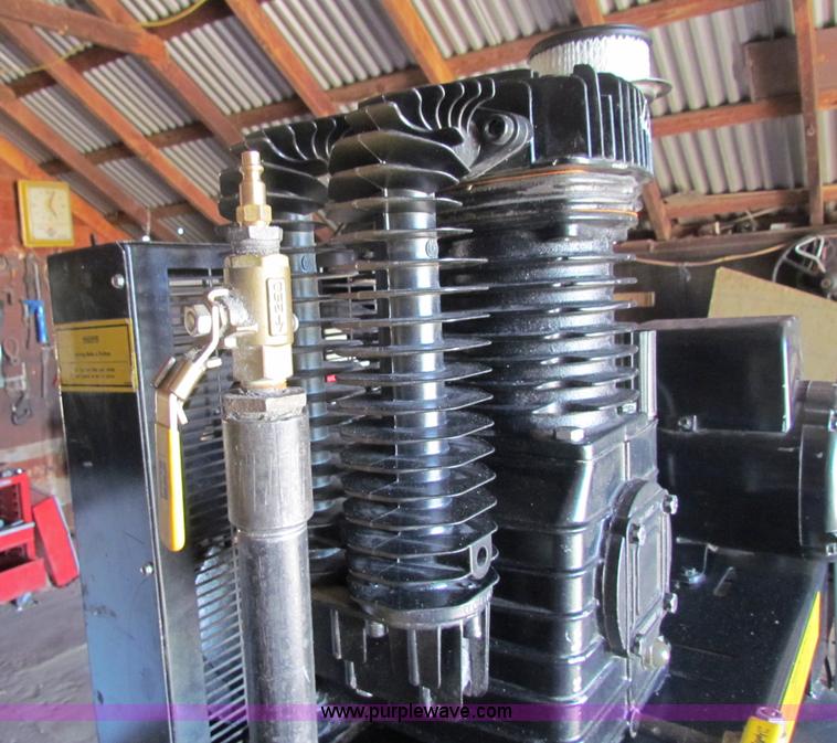 image for item N9087 Classic 80 gallon air compressor