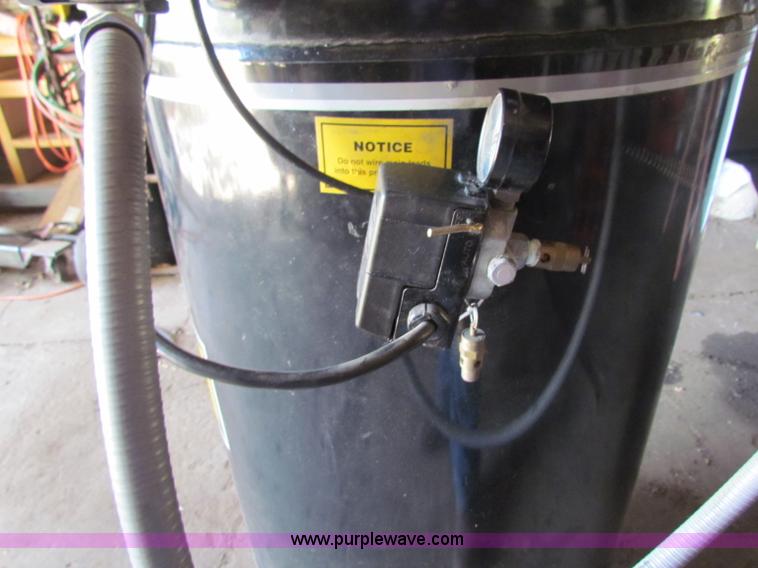 image for item N9087 Classic 80 gallon air compressor