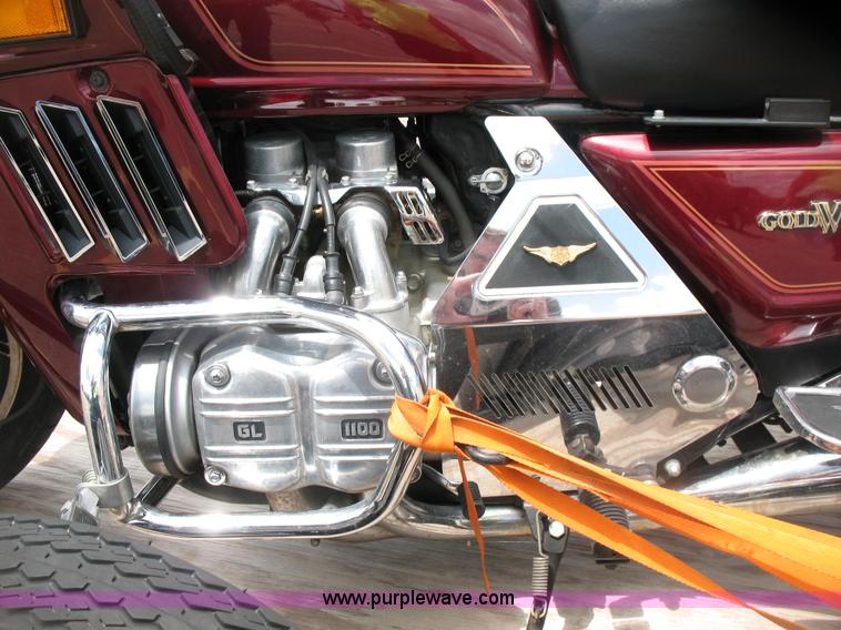 image for item S9749 1983 Honda Goldwing GL1100 Interstate motorcycle